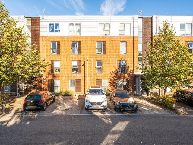 Flat for sale in High Brooms, Tunbridge Wells
