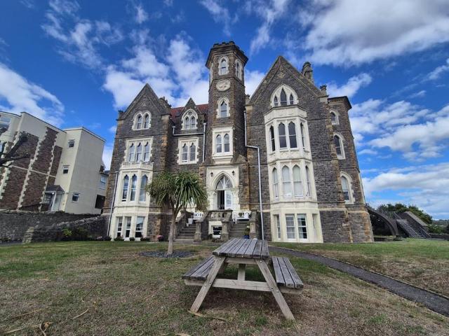 Flat for sale in Clevedon, North Somerset