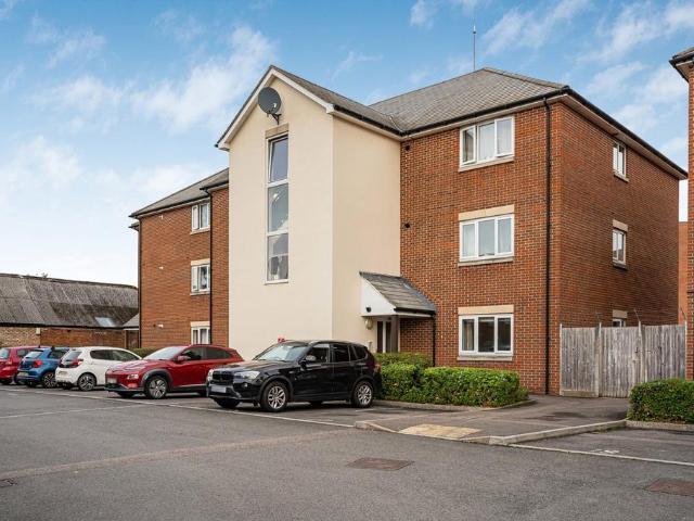 Flat for sale in Temple Cowley, Oxford