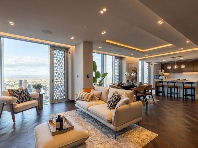 Flat for sale in City Centre, Georgia