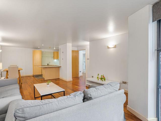 Flat for sale in Clerkenwell, Greater London