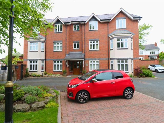 Flat for sale in The Chuckery, West Midlands