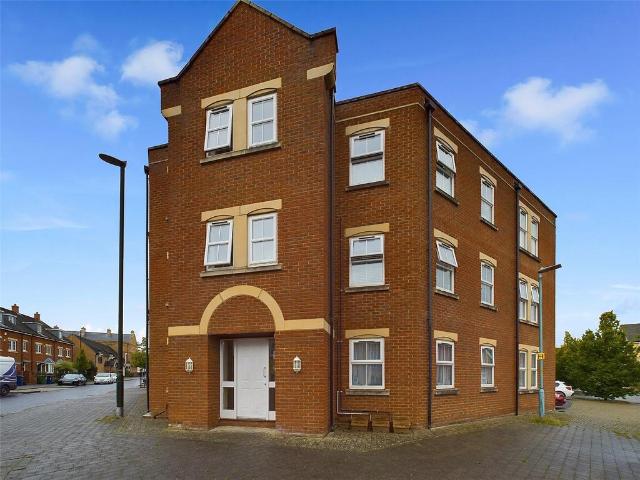 Flat for sale in Coopers Edge, Pamington
