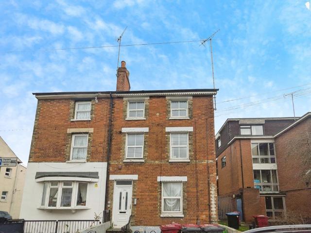 Flat for sale in Reading West, Reading