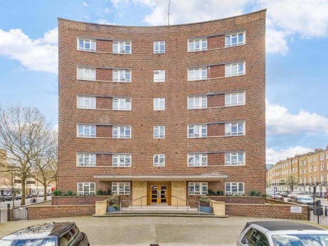 Flat for sale in Marylebone, Greater London