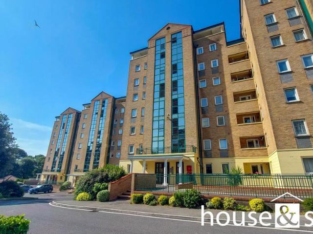 Flat for sale in Springbourne, Bournemouth