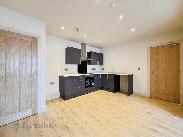 Flat for sale in Old Town, Hull