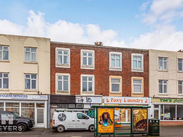 Flat for sale in Wick, Bournemouth