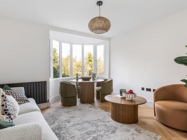 Flat for sale in London Borough of Lewisham, Greater London