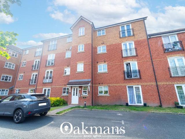 Flat for sale in Stoke Pound, Bromsgrove