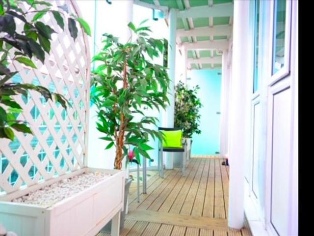 Flat for sale in New Barnet, Greater London