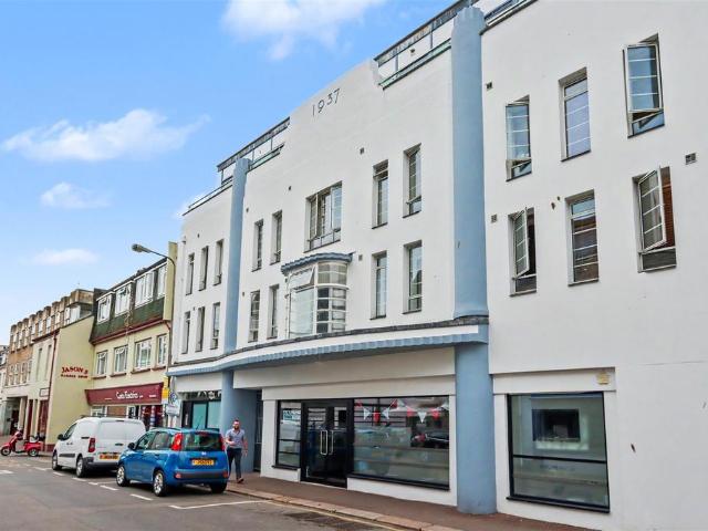 Flat for sale in St Helier, Greater London