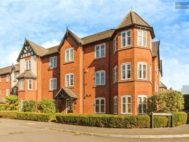 Flat for sale in Kingsbourne, Nantwich