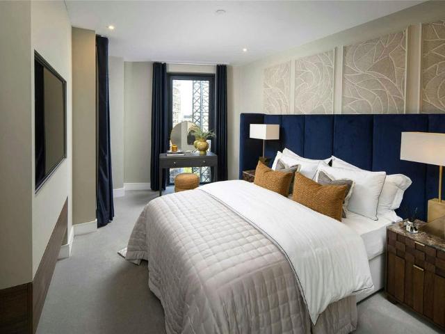 Flat for sale in Haggerston, Greater London