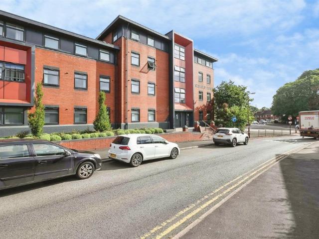 Flat for sale in West Midlands