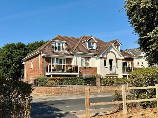 Flat for sale in Old Milton, Ashurst Bridge