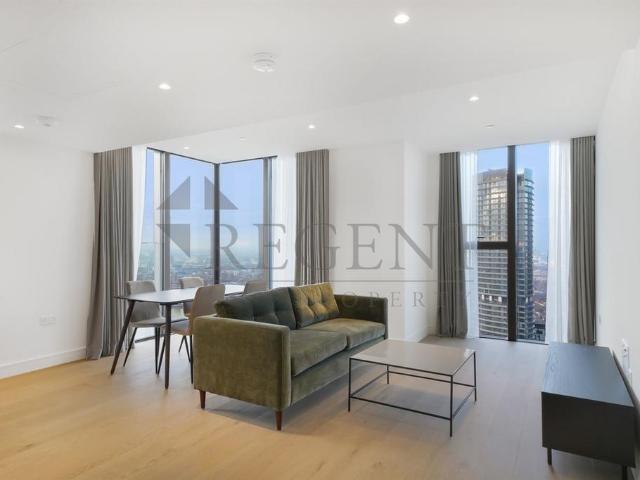 Flat for sale in Isle Of Dogs, Greater London