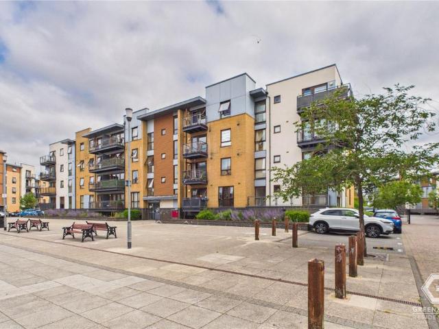 Flat for sale in Three Bridges, Glynde