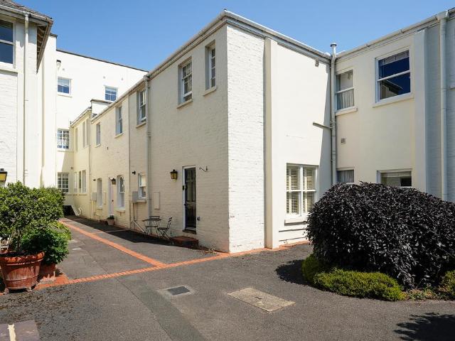 Flat for sale in Montpellier, Golden Valley