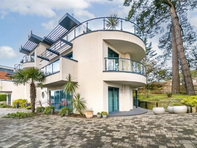 Flat for sale in Lilliput, Poole