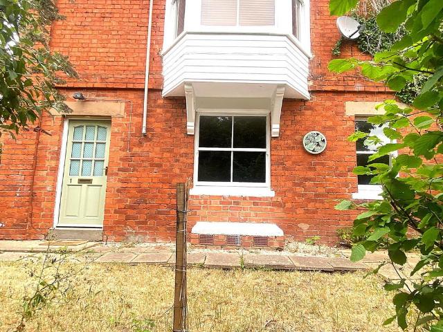Flat for sale in Forthampton, Worcestershire