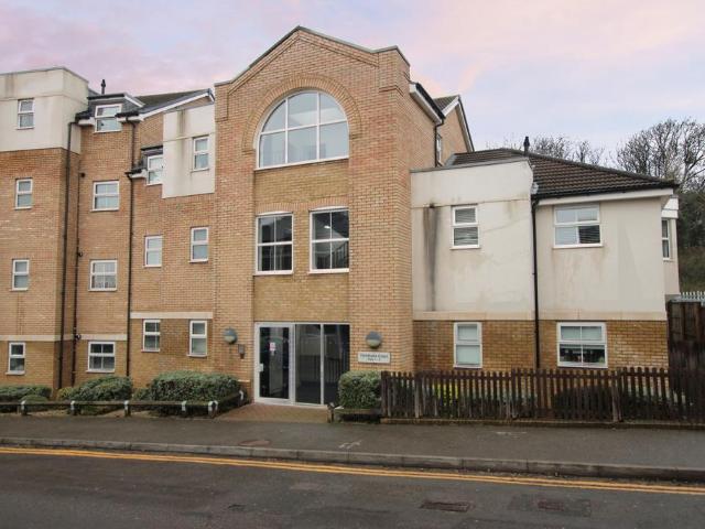 Flat for sale in Rushden