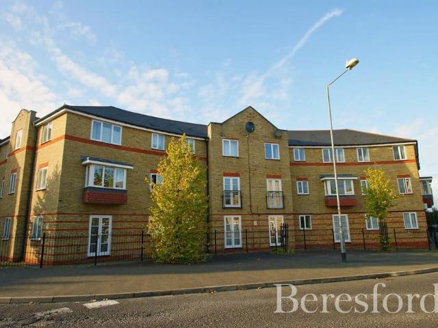 Flat for sale in Moulsham, Chelmsford