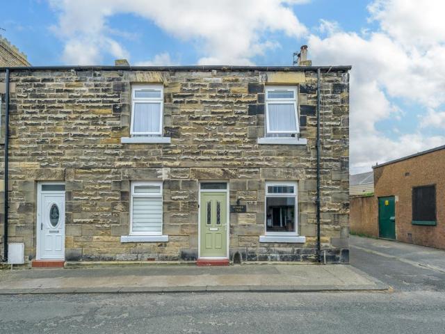 Flat for sale in Amble By the Sea, Amble
