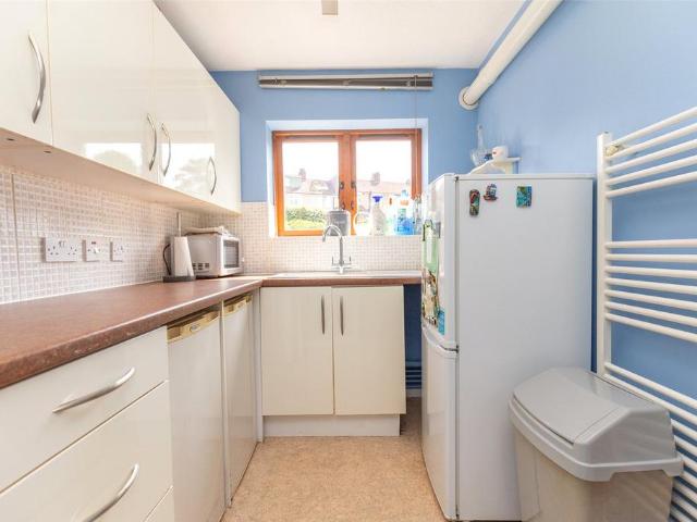 Flat for sale in Feckenham, City Of Bristol