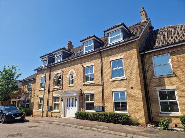 Flat for sale in Biggleswade, Bedfordshire