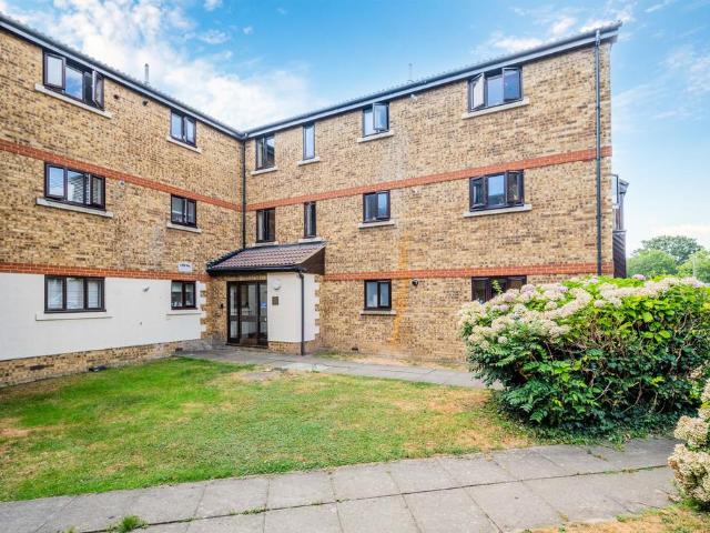 Flat for sale in London Borough of Merton, Greater London