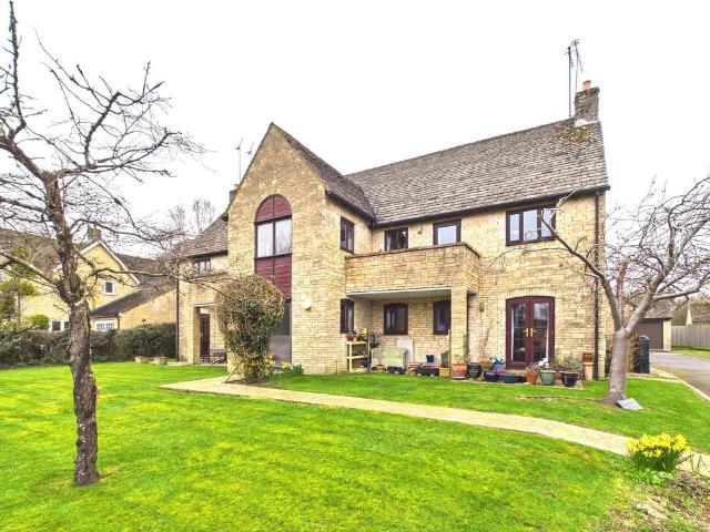 Flat for sale in Black Bourton, Oxfordshire