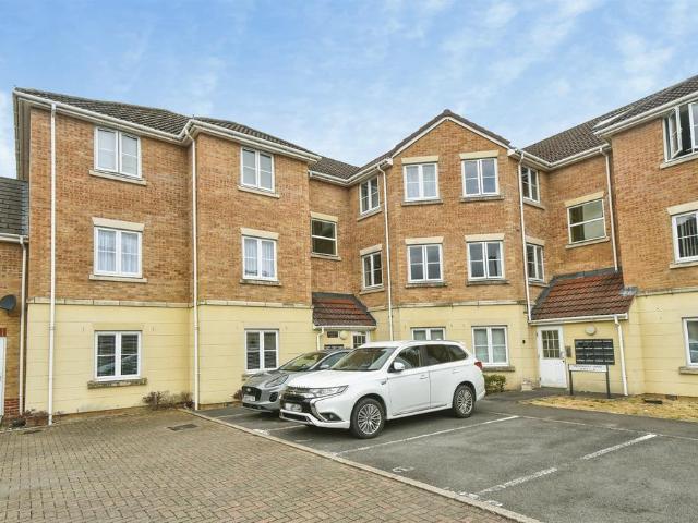 Flat for sale in Coleview, Kingsdown