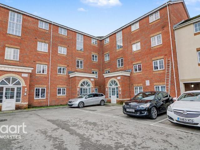 Flat for sale in Armthorpe, South Yorkshire
