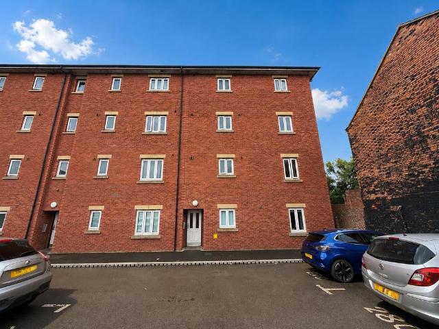 Flat for sale in Burnham-on-Sea and Highbridge, Highbridge