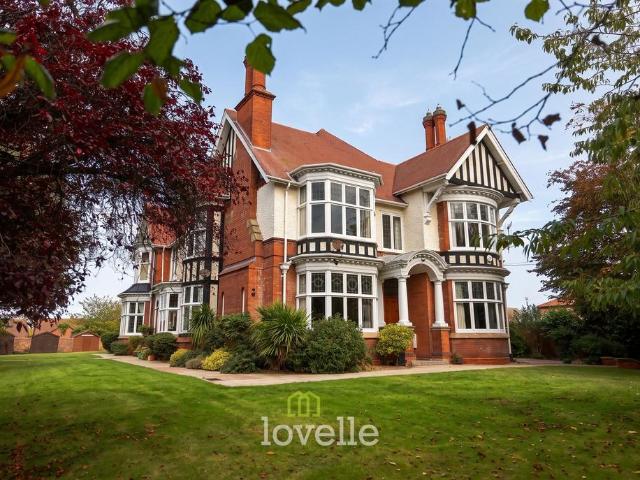 Flat for sale in Beacon Hill, Cleethorpes