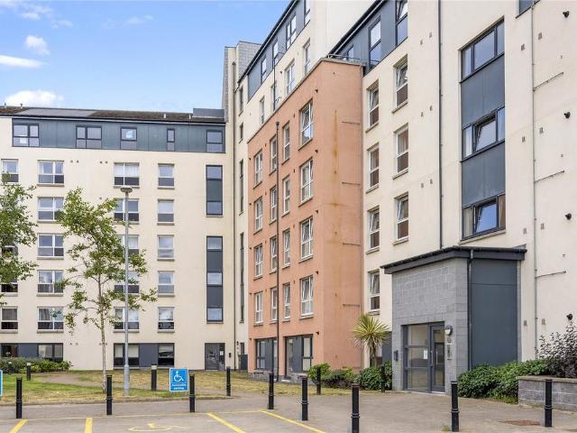 Flat for sale in Ballindoch, Scotland