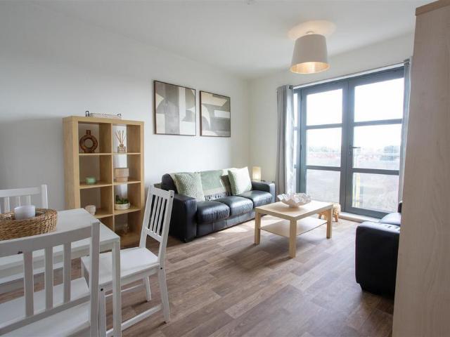 Flat for sale in Hillfields, West Midlands