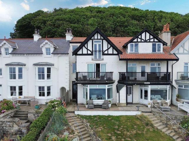 Flat for sale in Sandsend, North Yorkshire