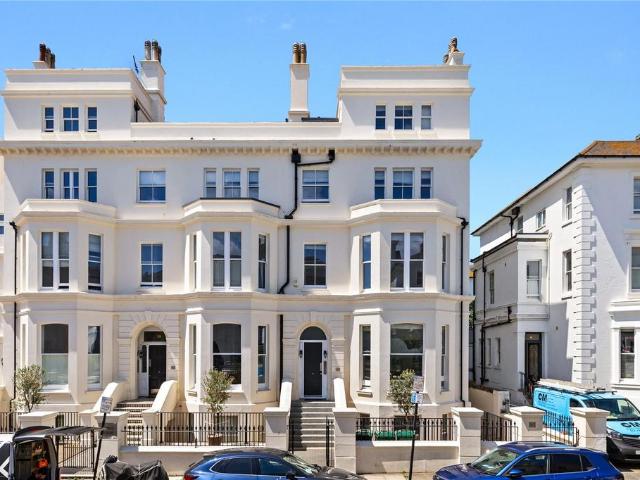 Flat for sale in Aldrington