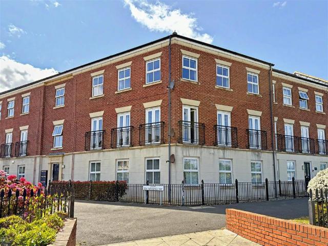 Flat for sale in Westoe, South Shields