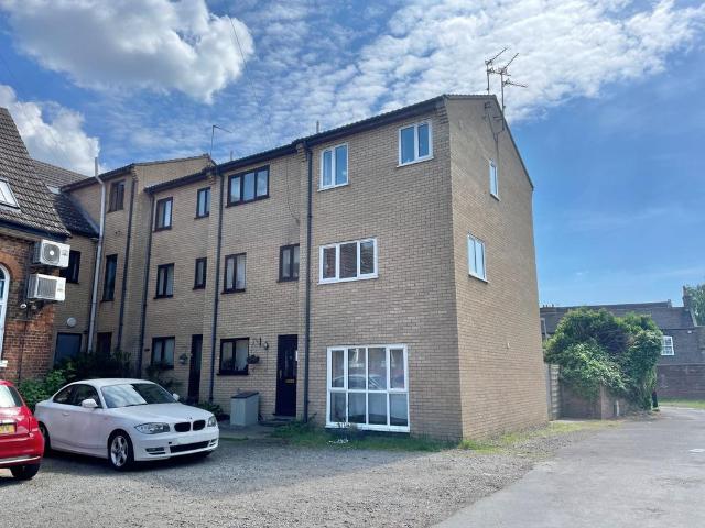 Flat for sale in Four Gotes, Cambridgeshire