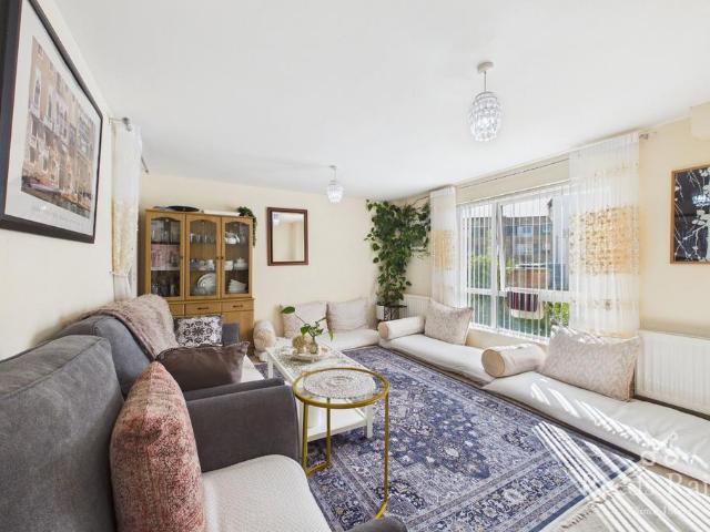 Flat for sale in Brunswick, Manchester