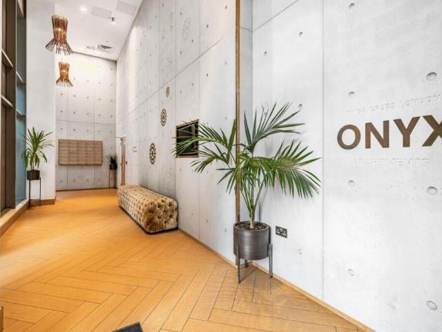 Flat for sale in King's Cross, Greater London