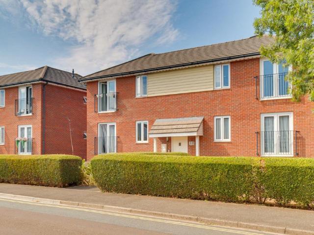 Flat for sale in Hilsea, City Of Portsmouth