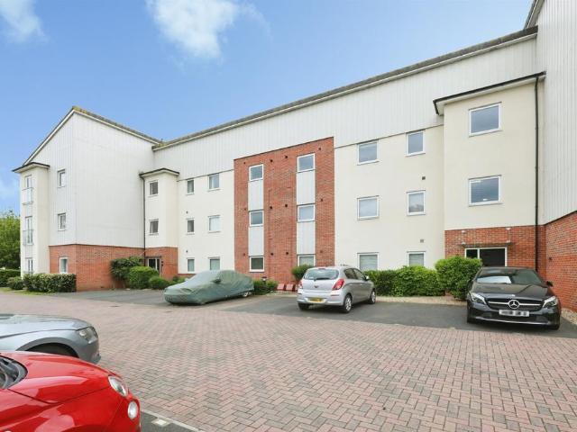 Flat for sale in Southam CP, Stratford-on-Avon