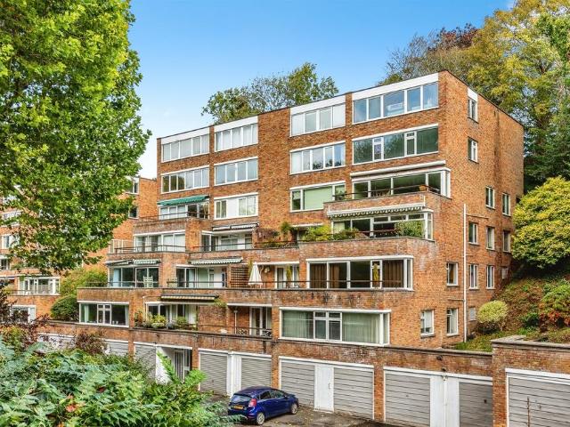 Flat for sale in Feckenham, City Of Bristol