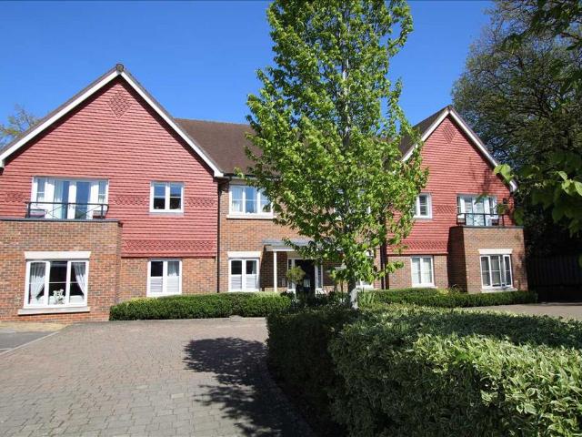 Flat for sale in Kingswood Firs, Bolton Low Houses