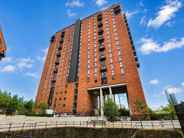 Flat for sale in Ordsall, Salford