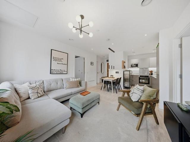 Flat for sale in Blackfriars, Salford